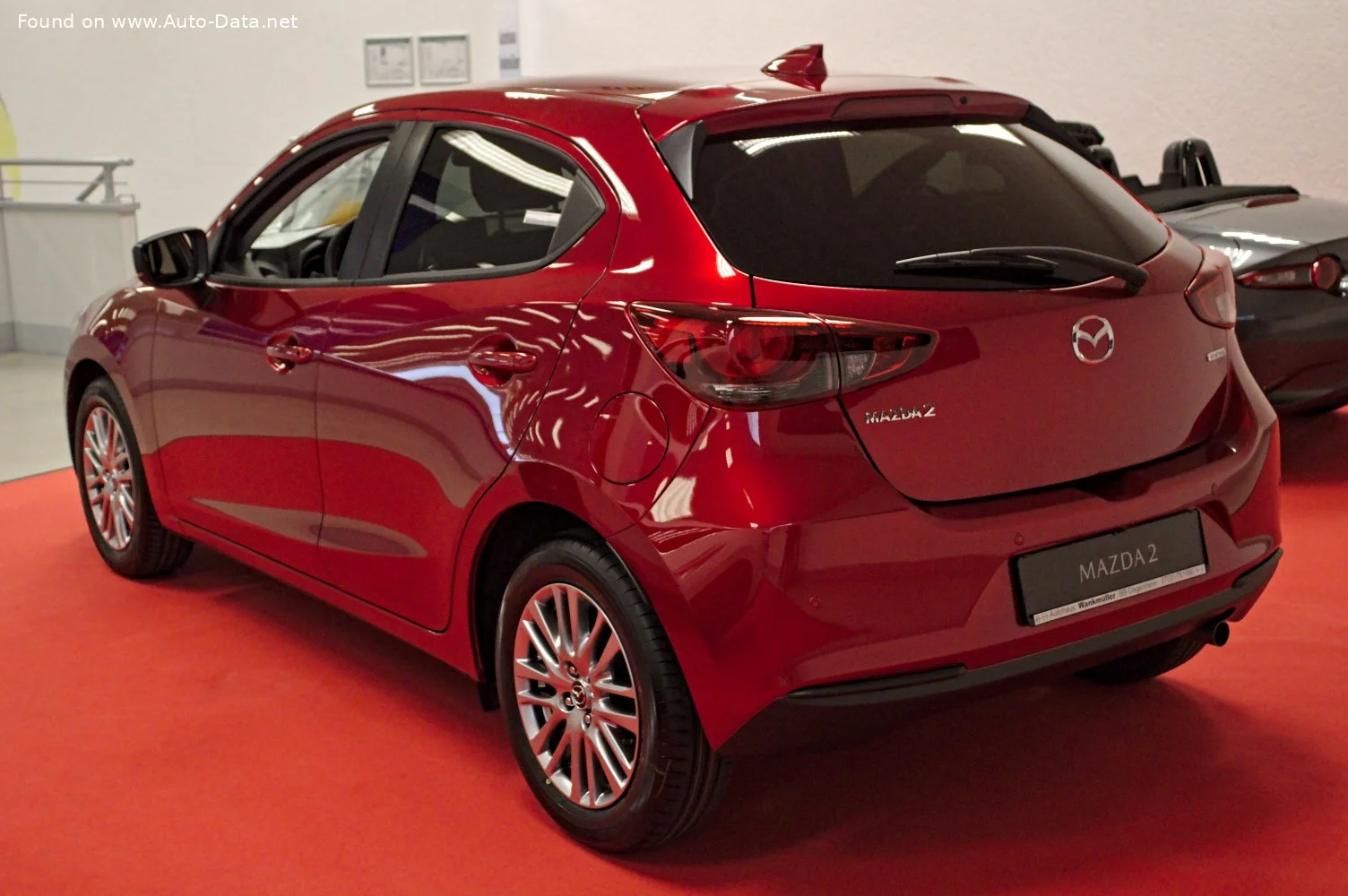 Mazda 2 1.3 Skyactiv-G (93 Hp) Activematic2019 - 2022 thumbnail 4