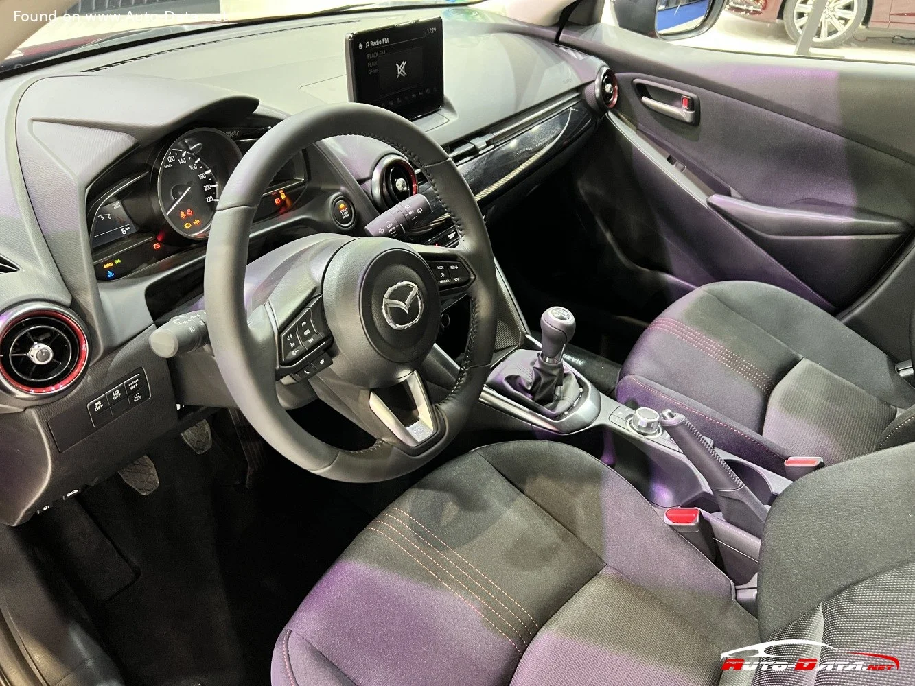 Mazda 2 1.3 Skyactiv-G (93 Hp) Activematic2019 - 2022 thumbnail 8