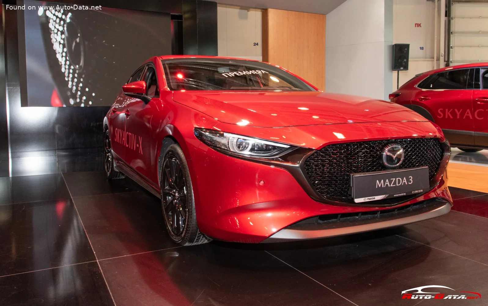 Mazda 3 1.5 SKYACTIV-G (118 Hp) Automatic2019 - - 1
