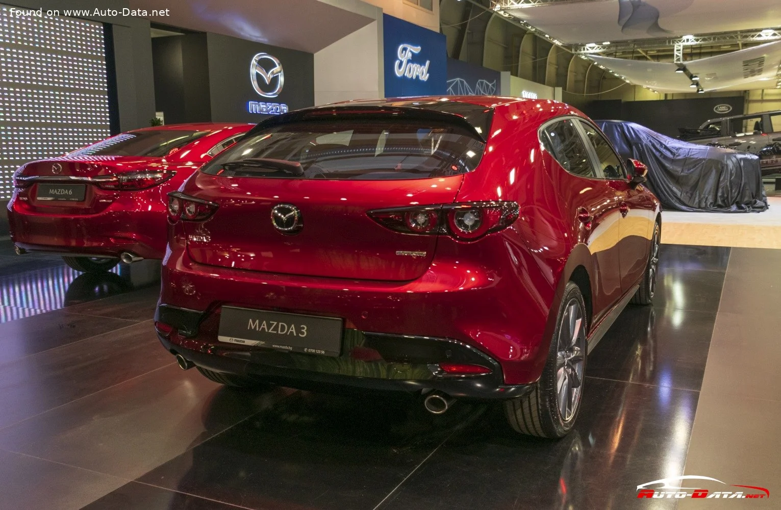 Mazda 3 1.5 SKYACTIV-G (118 Hp) Automatic2019 - thumbnail 17