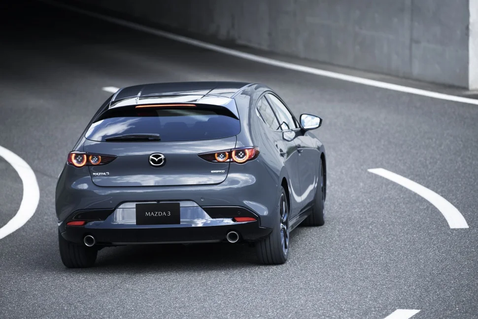 Mazda 3 1.5 SKYACTIV-G (118 Hp) Automatic2019 - thumbnail 8