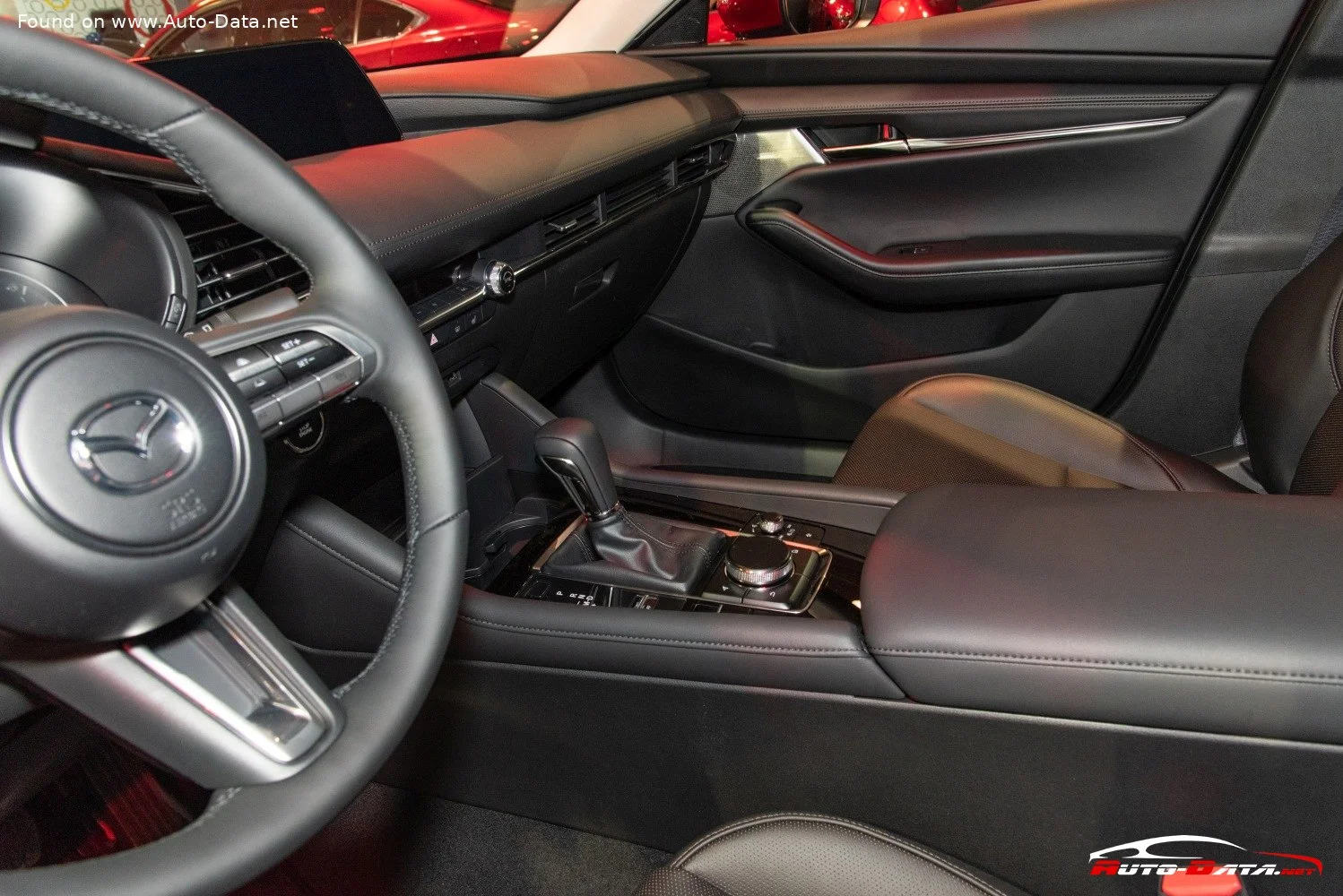 Mazda 3 1.5 SKYACTIV-G (118 Hp) Automatic2019 - thumbnail 13