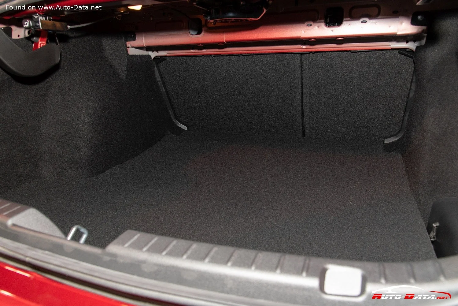 Mazda 3 1.5 SKYACTIV-G (118 Hp) Automatic2019 - thumbnail 14