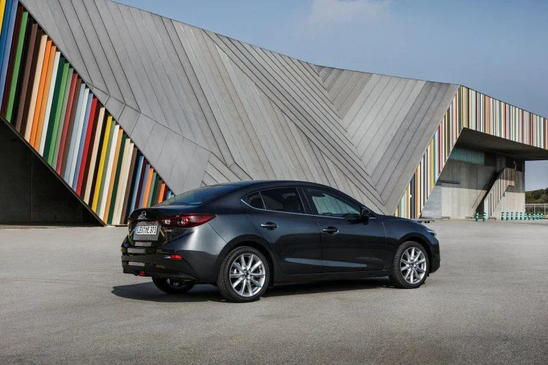 Mazda 3 1.5 SkyActiv-D (105 Hp)2017 - 2018 thumbnail 17