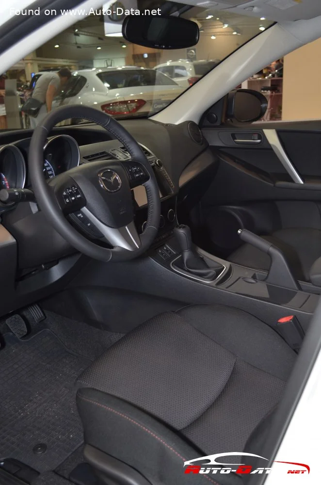 Mazda 3 1.6 CD (116 Hp)2011 - 2013 thumbnail 3