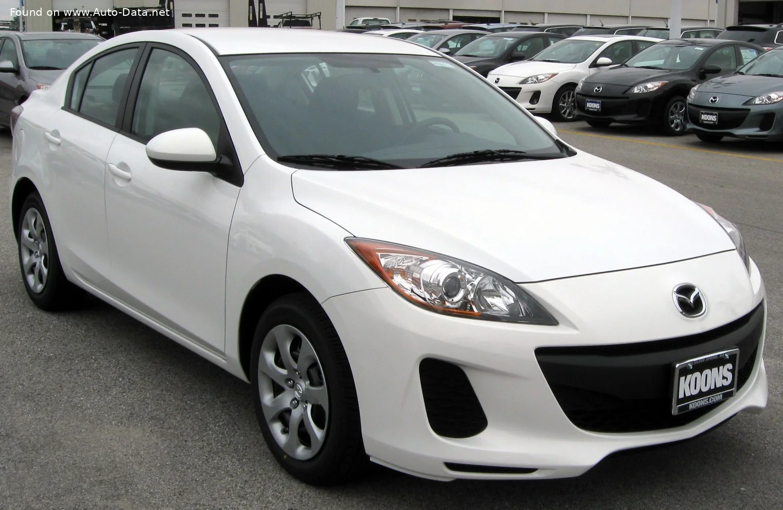 Mazda 3 1.6 CD (116 Hp)2011 - 2013 thumbnail 3