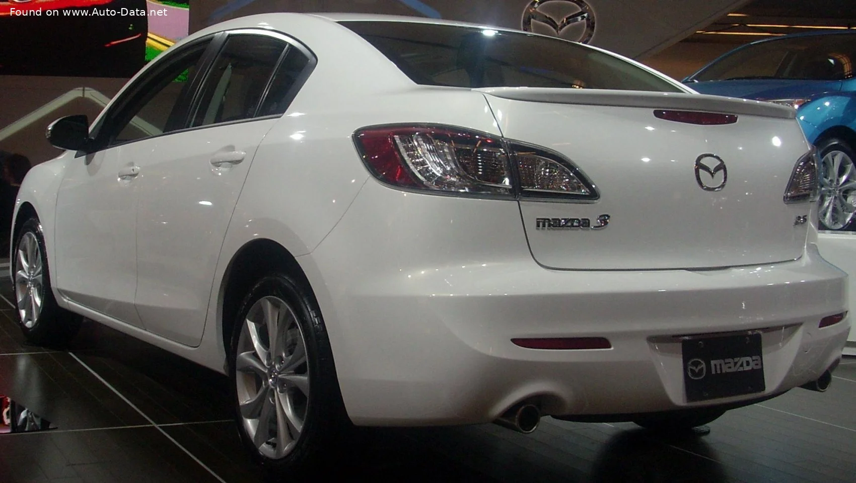 Mazda 3 1.6 CD (109 Hp)2009 - 2010 thumbnail 6