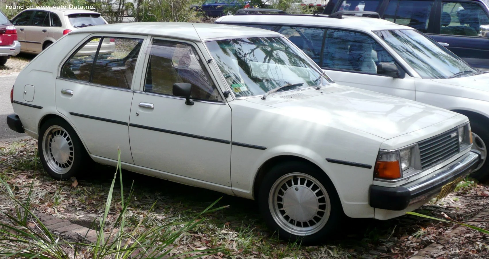 Mazda 323 1.0 (45 Hp)1977 - 1980 - 1