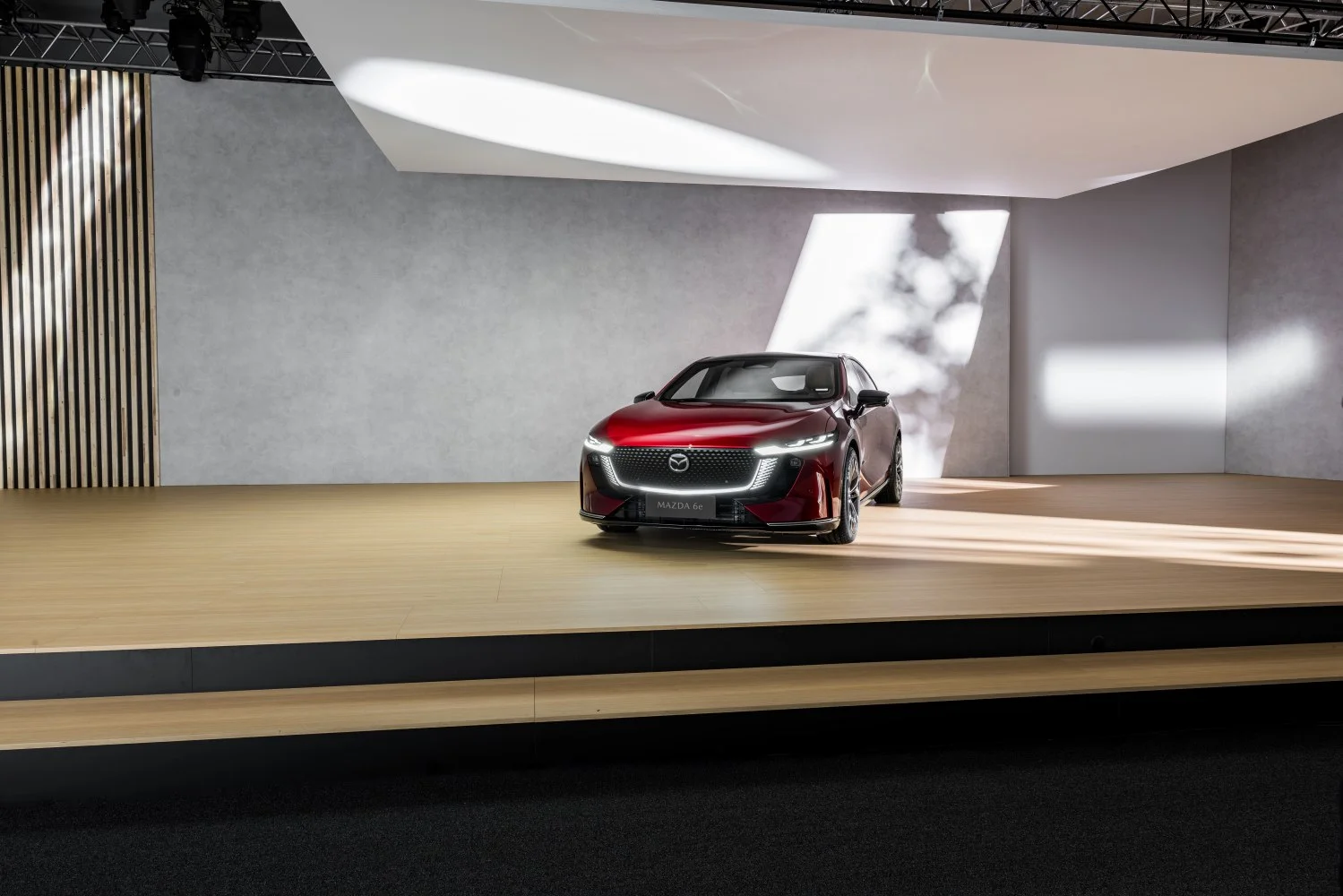 Mazda 6e 68.8 kWh (258 Hp)2025 - thumbnail 6