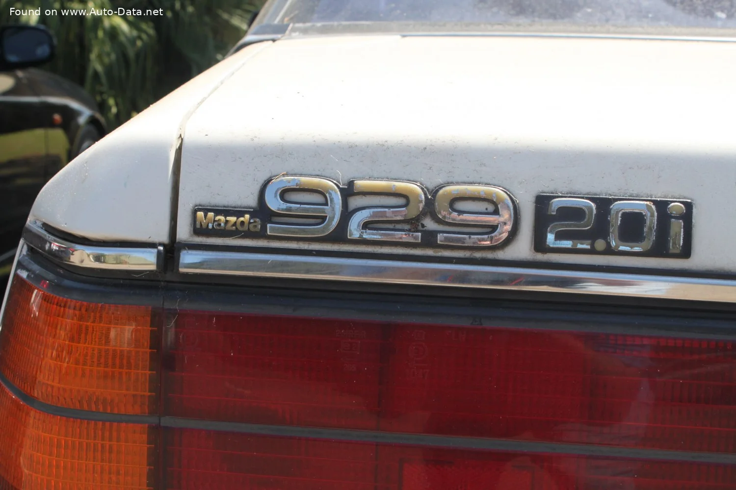 Mazda 929 2.0 (101 Hp)1984 - 1987 thumbnail 3