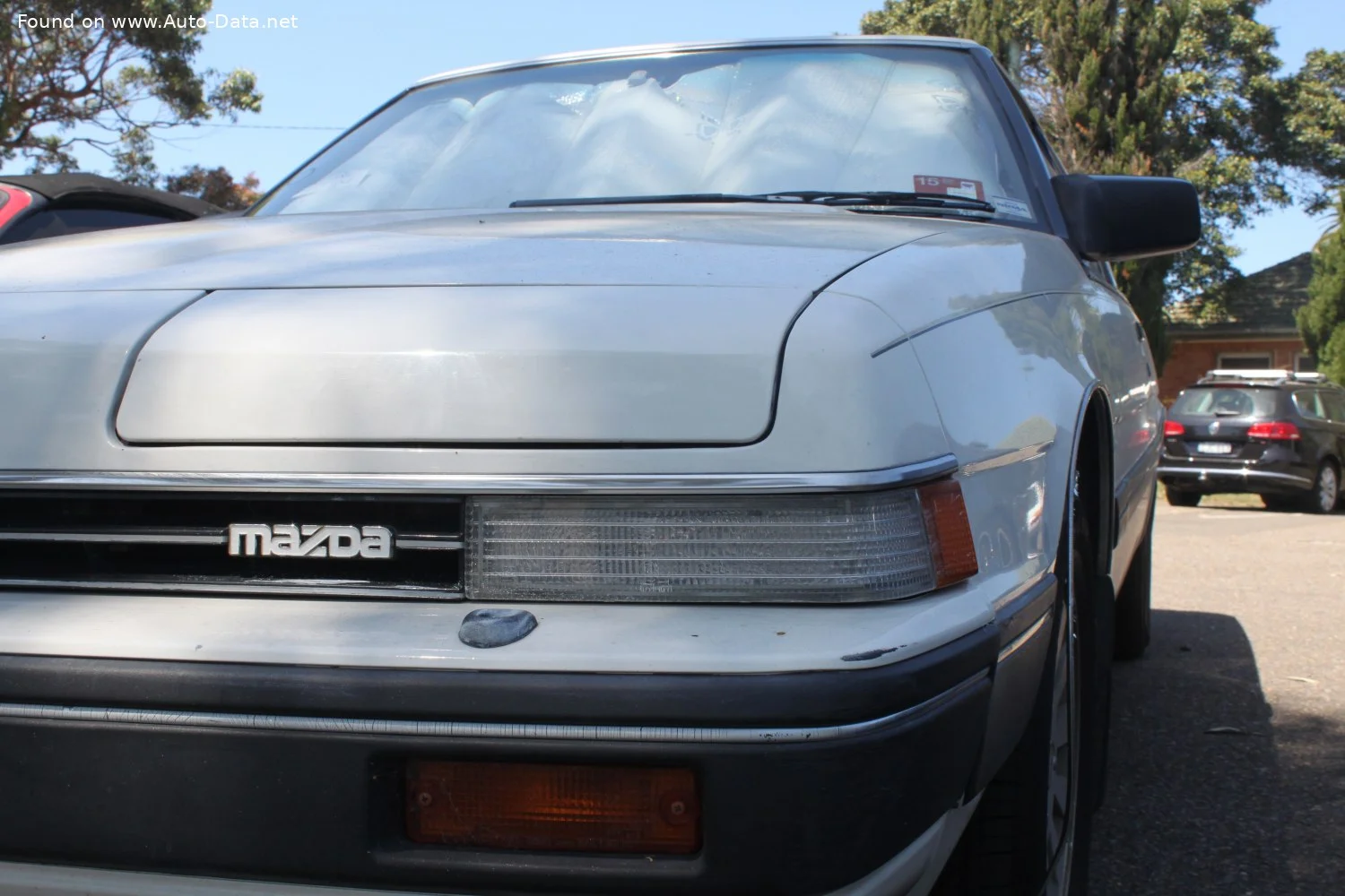 Mazda 929 2.0 (101 Hp)1984 - 1987 thumbnail 5