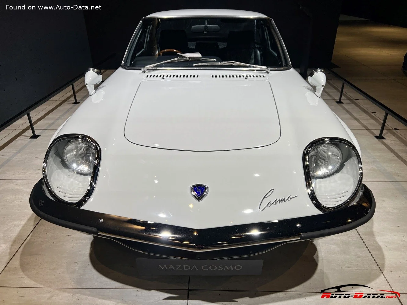 Mazda Cosmo 1.0 Wankel (110 Hp)1967 - 1968 thumbnail 7
