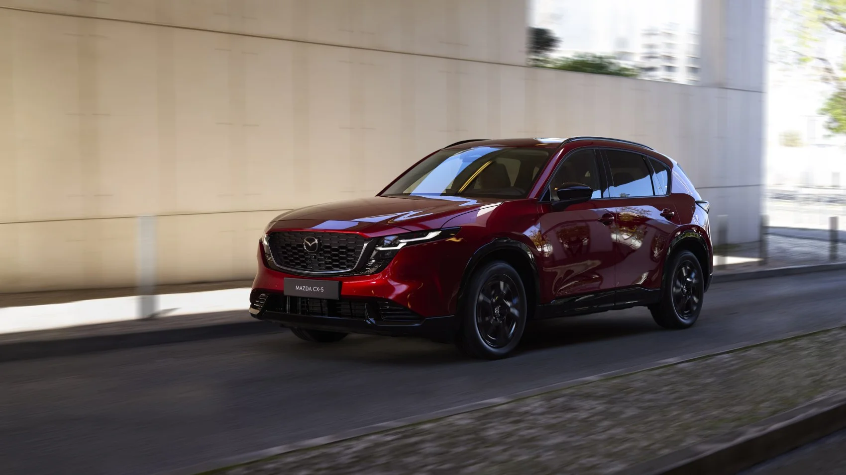 Mazda CX-5 2.5 e-SKYACTIV G 2.5 (141 Hp) M Hybrid Automatic2025 - - 1