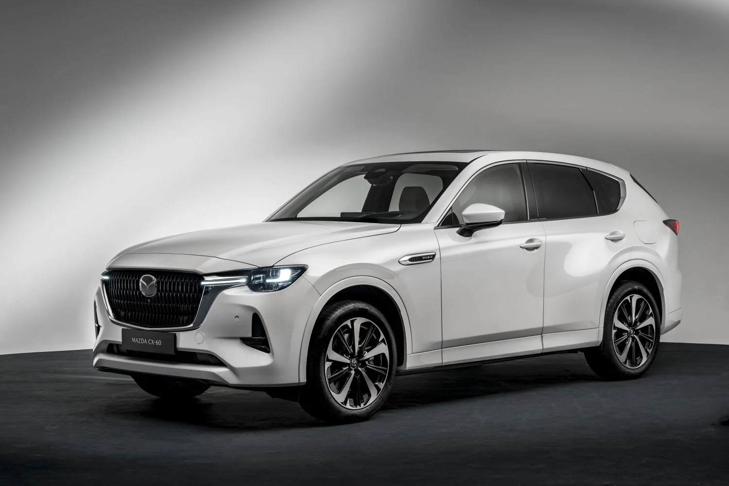 Mazda CX-60 2.5 e-Skyactiv (328 Hp) Plug-in Hybrid AWD Automatic2022 - - 1