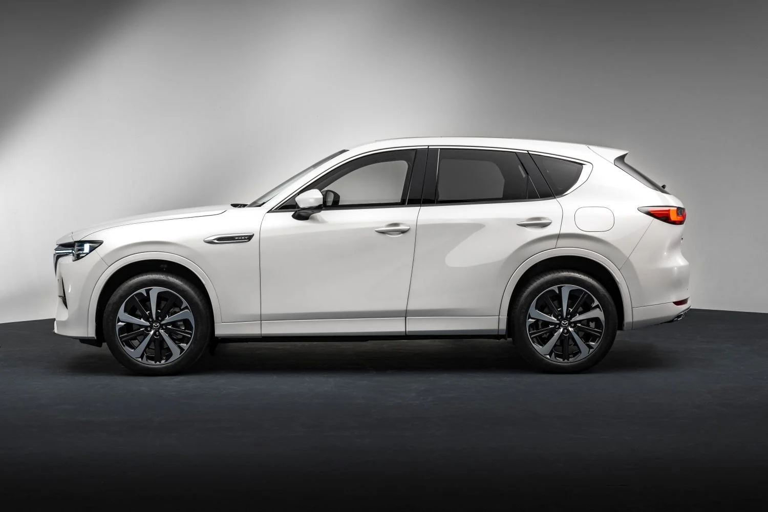 Mazda CX-60 2.5 e-Skyactiv (328 Hp) Plug-in Hybrid AWD Automatic2022 - thumbnail 3