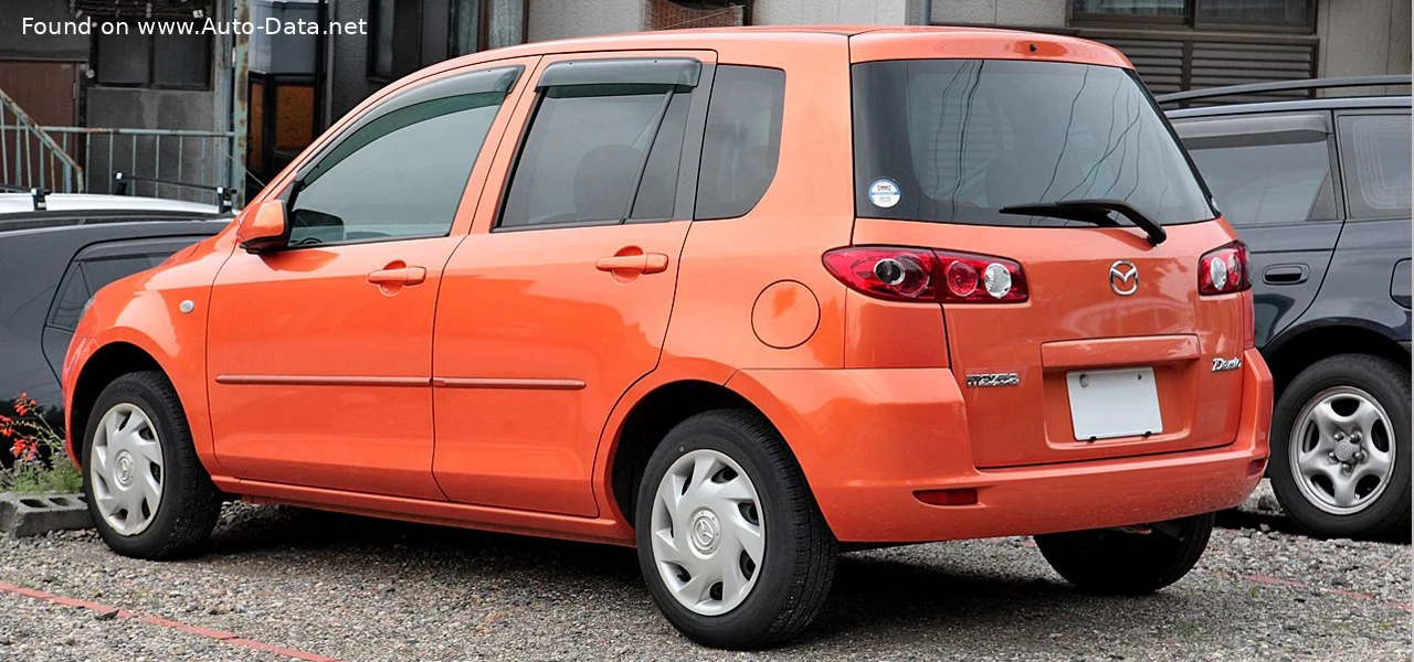 Mazda Demio 1.3 i (91 Hp)2003 - 2007 thumbnail 2
