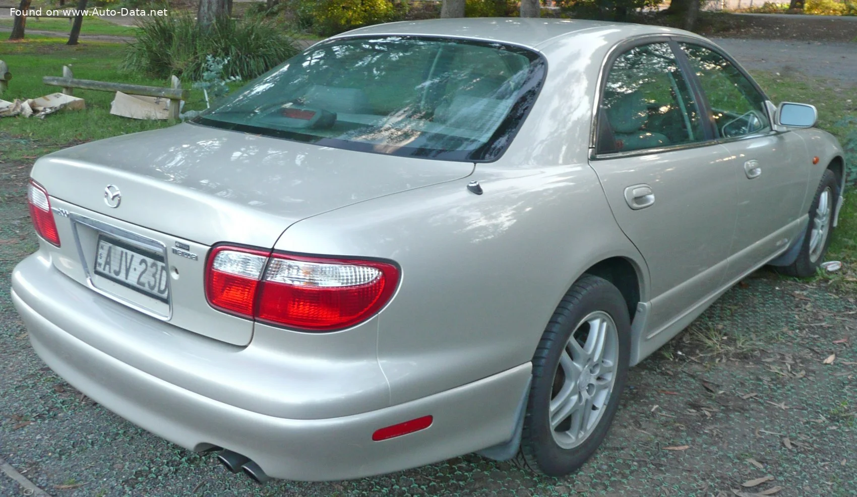 Mazda Eunos 800 2.3 i V6 24V (220 Hp)1993 - 1996 thumbnail 2