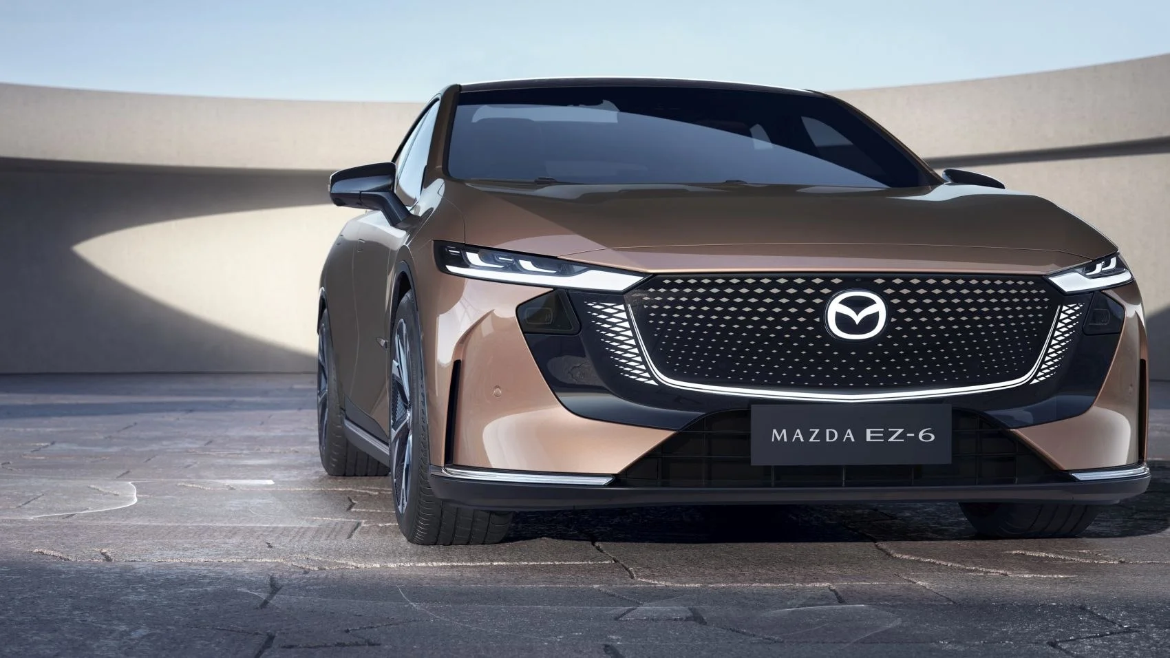 Mazda EZ-6 1.5L 18.9 kWh (218 Hp) Extended Range2024 - thumbnail 4