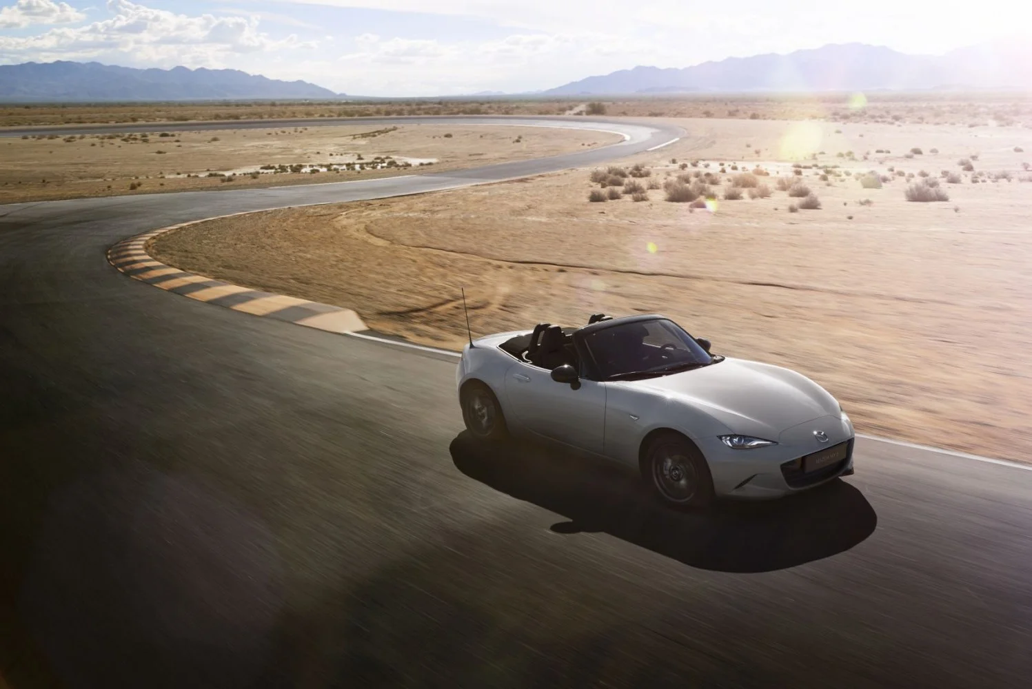Mazda MX-5 1.5 SkyActiv-G (132 Hp)2023 - - 1