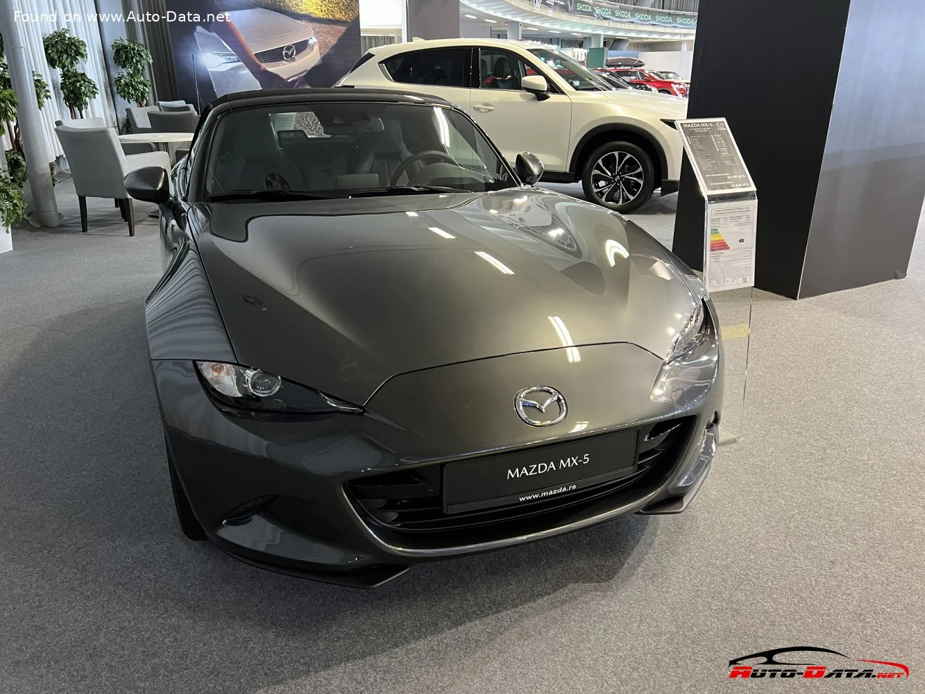 Mazda MX-5 1.5 SkyActiv-G (132 Hp)2018 - 2023 thumbnail 13