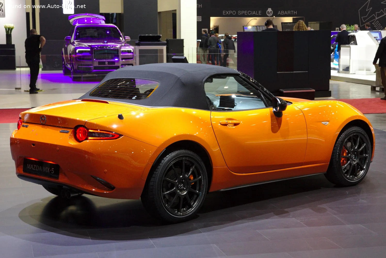 Mazda MX-5 1.5 SkyActiv-G (132 Hp)2018 - 2023 thumbnail 18
