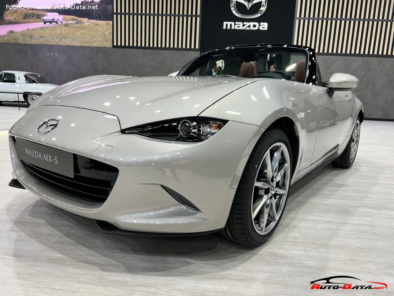 Mazda MX-5 1.5 SkyActiv-G (132 Hp)2018 - 2023 thumbnail 5