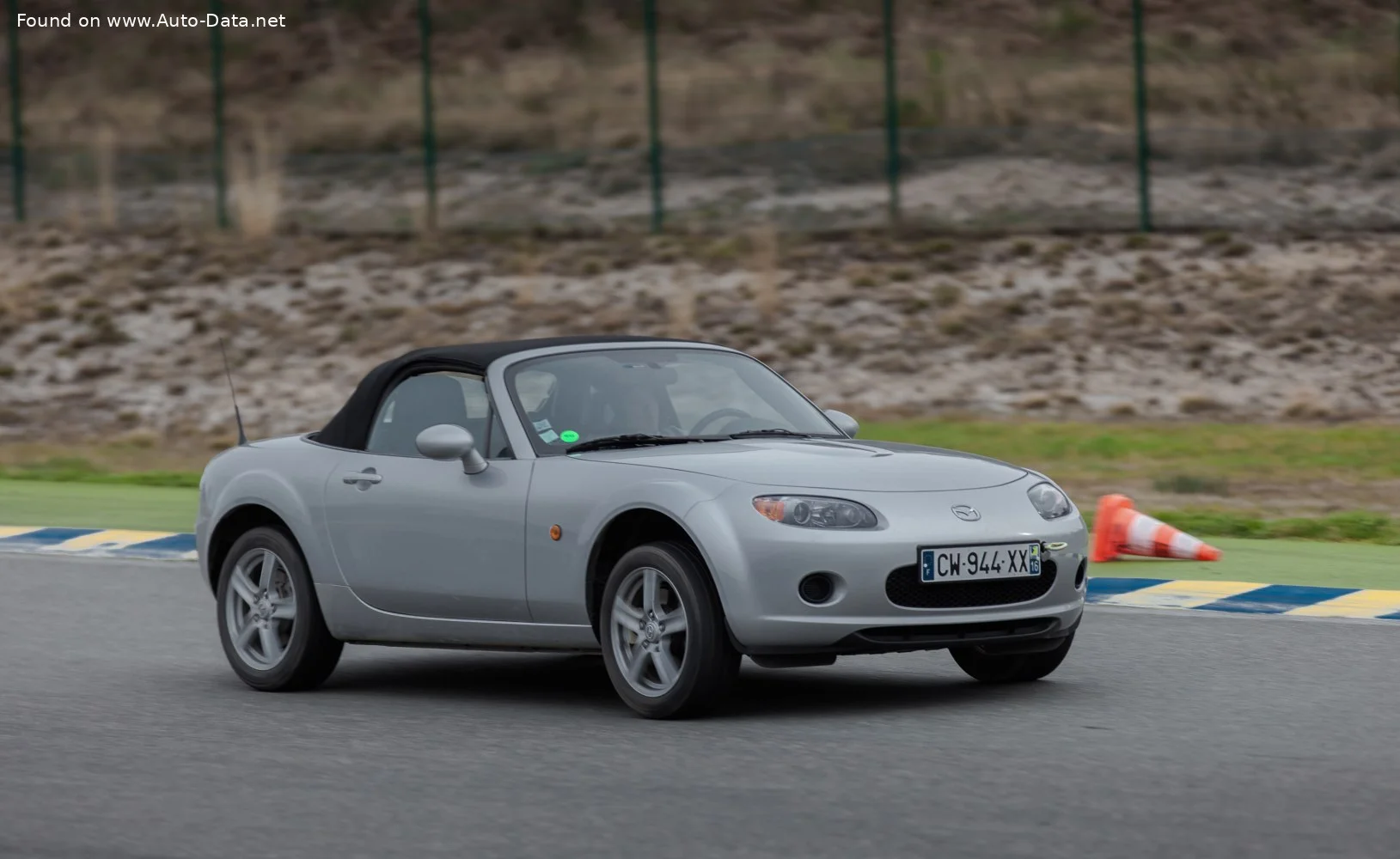 Mazda MX-5 1.8 i 16V (126 Hp)2005 - 2008 - 1