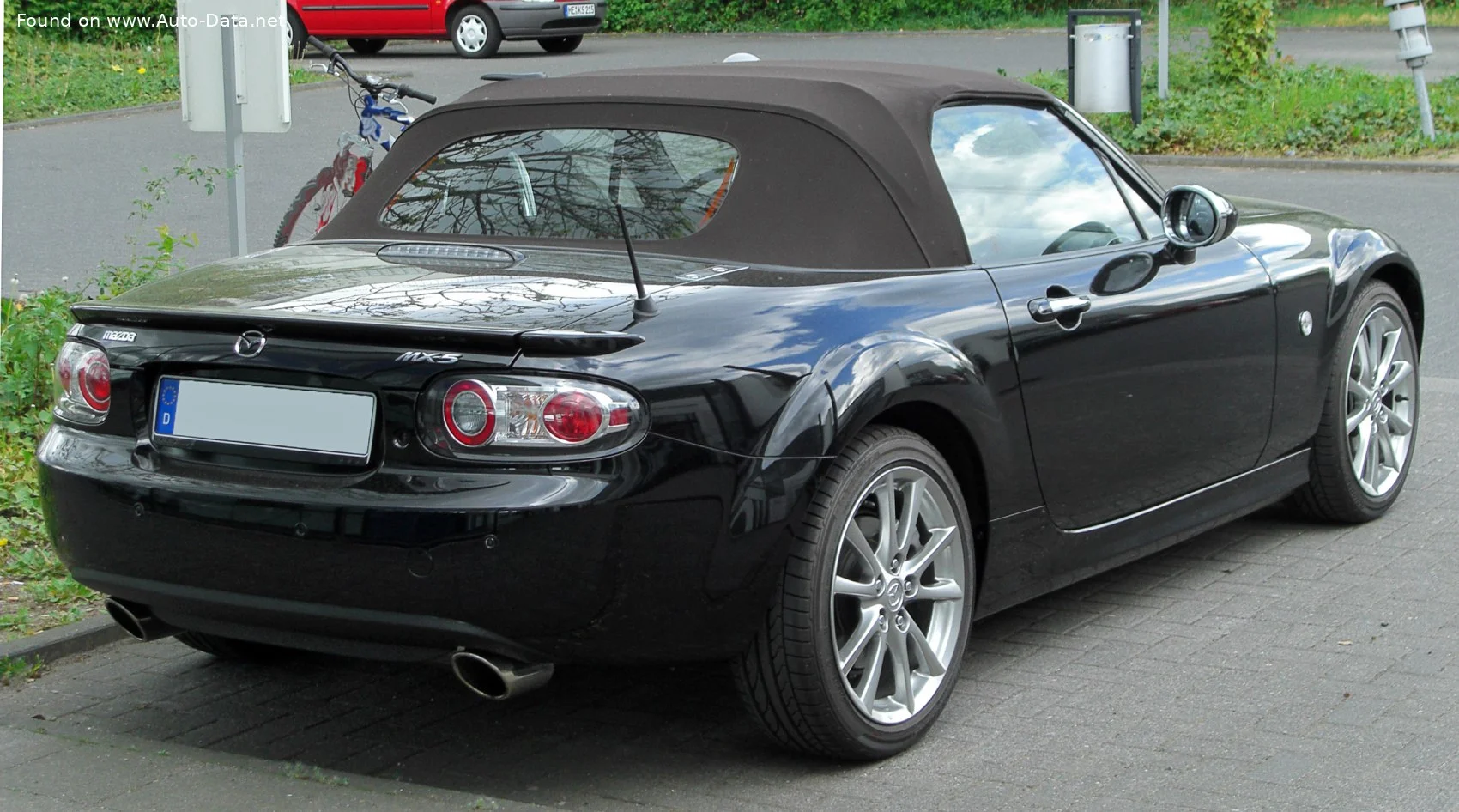 Mazda MX-5 1.8 i 16V (126 Hp)2005 - 2008 thumbnail 4