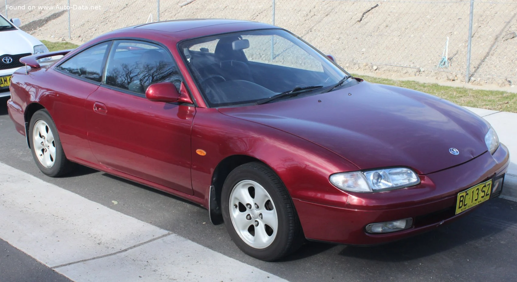 Mazda MX-6 modeli