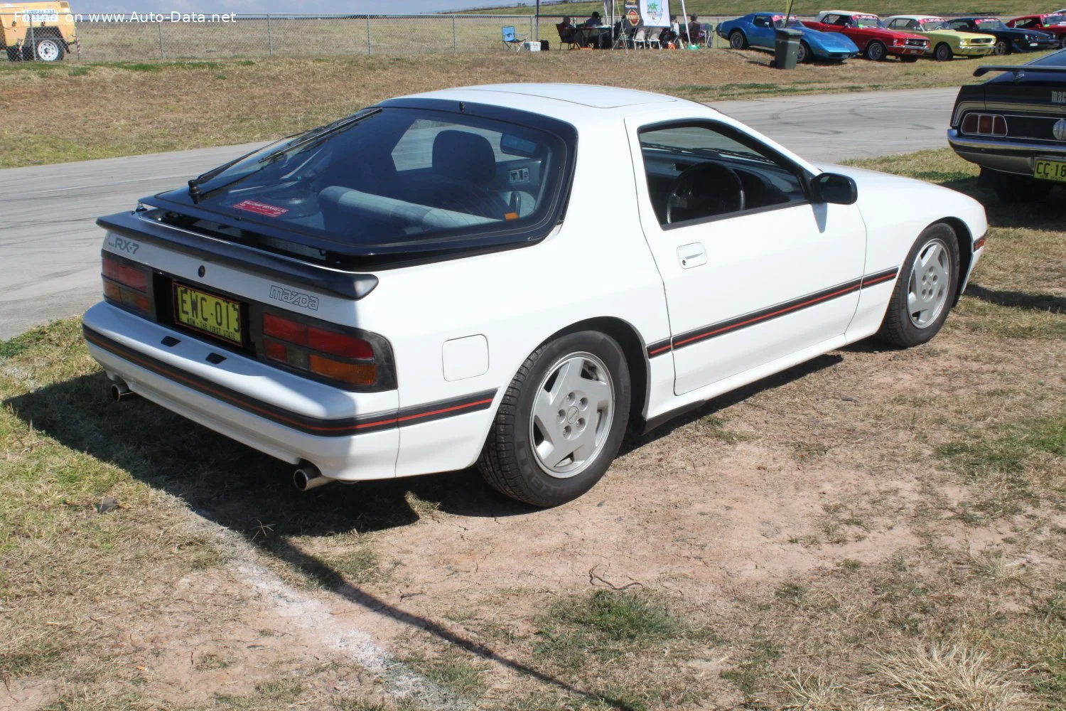 Mazda RX-7 Turbo (181 Hp)1987 - 1989 thumbnail 2