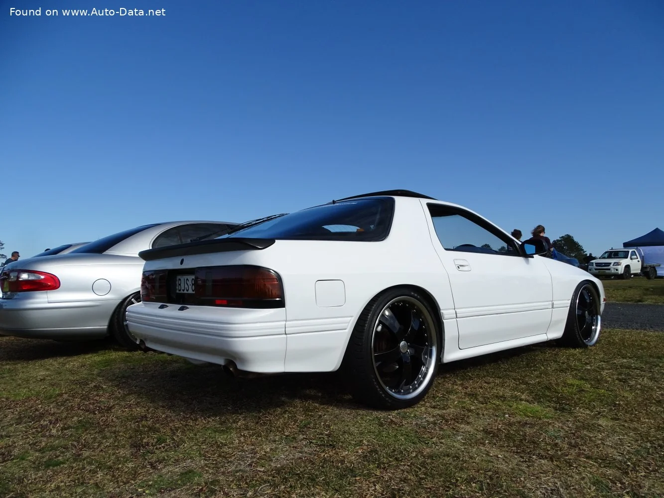 Mazda RX-7 Turbo (181 Hp)1987 - 1989 thumbnail 4