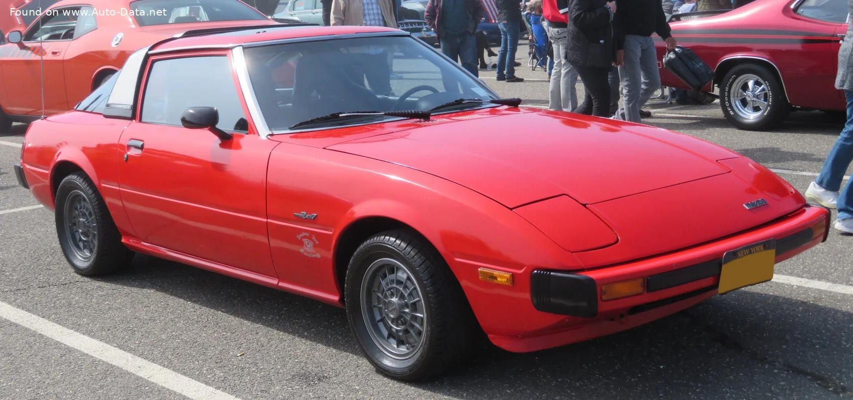 Mazda RX-7 1.1 Wankel (105 Hp)1979 - 1981 thumbnail 2