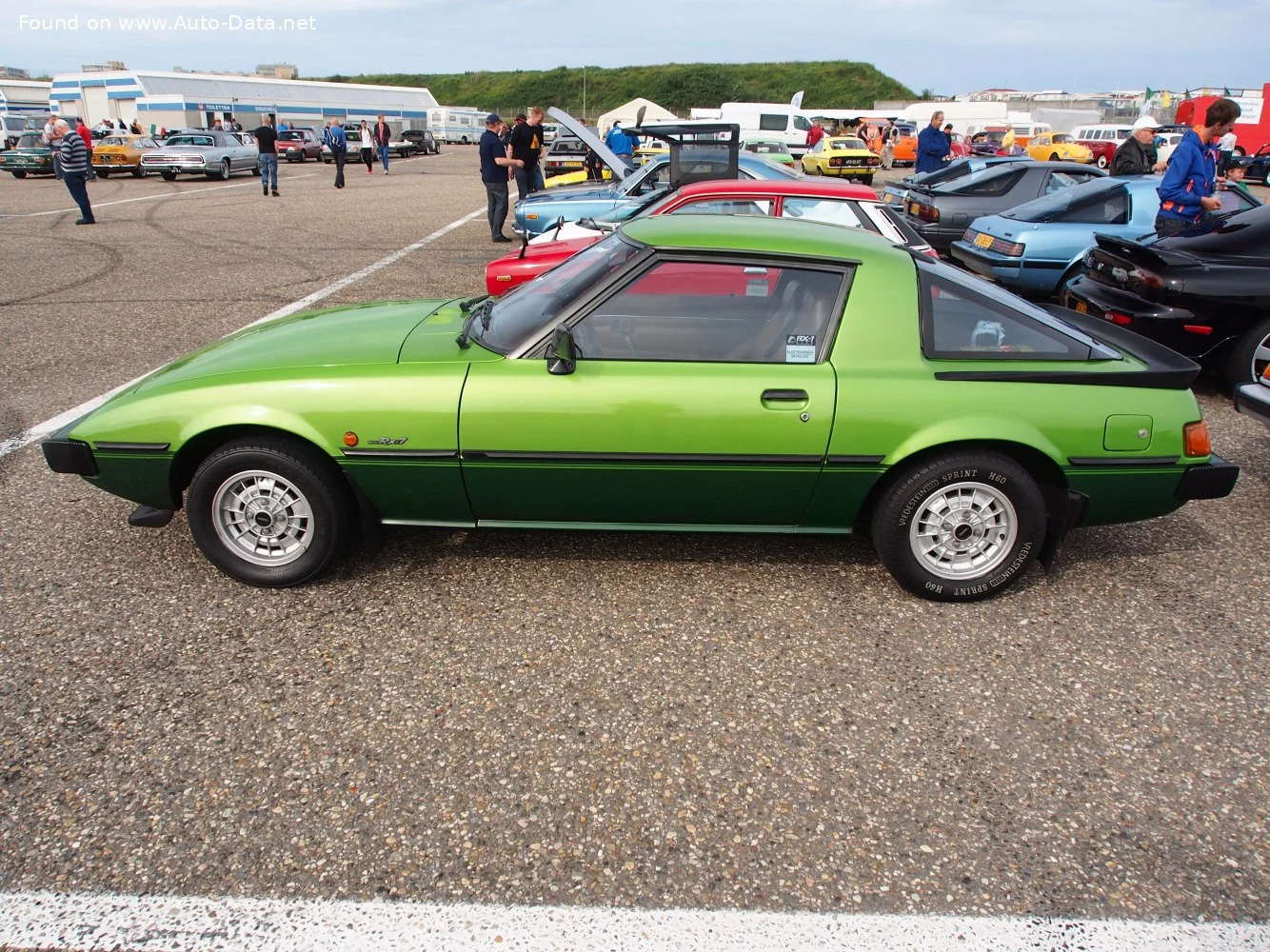 Mazda RX-7 1.1 Wankel (105 Hp)1979 - 1981 thumbnail 7