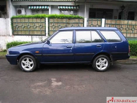Mazda Vantrend 1.4 (70 Hp)1977 - 2000 - 1