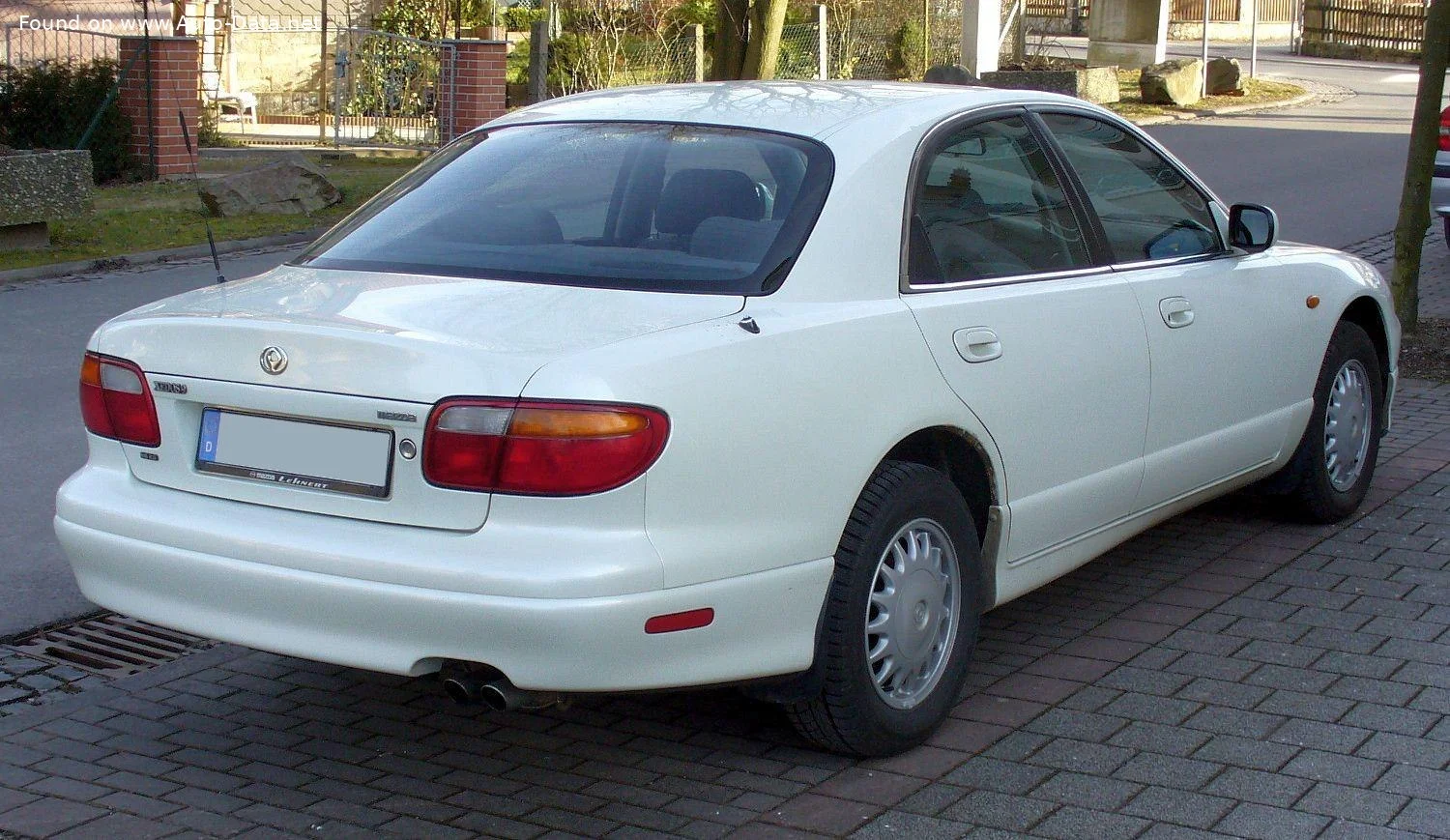 Mazda Xedos 9 2.0 i V6 24V (143 Hp)1993 - 2000 thumbnail 2