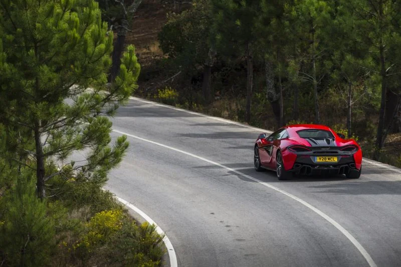 McLaren 540C 3.8 V8 (540 Hp) SSG2015 - thumbnail 6