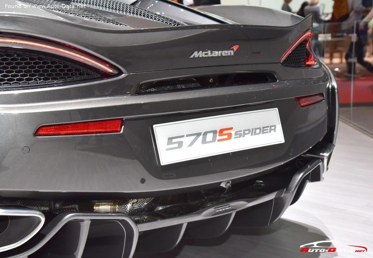 McLaren 570S 3.8 V8 (570 Hp) SSG2017 - thumbnail 13