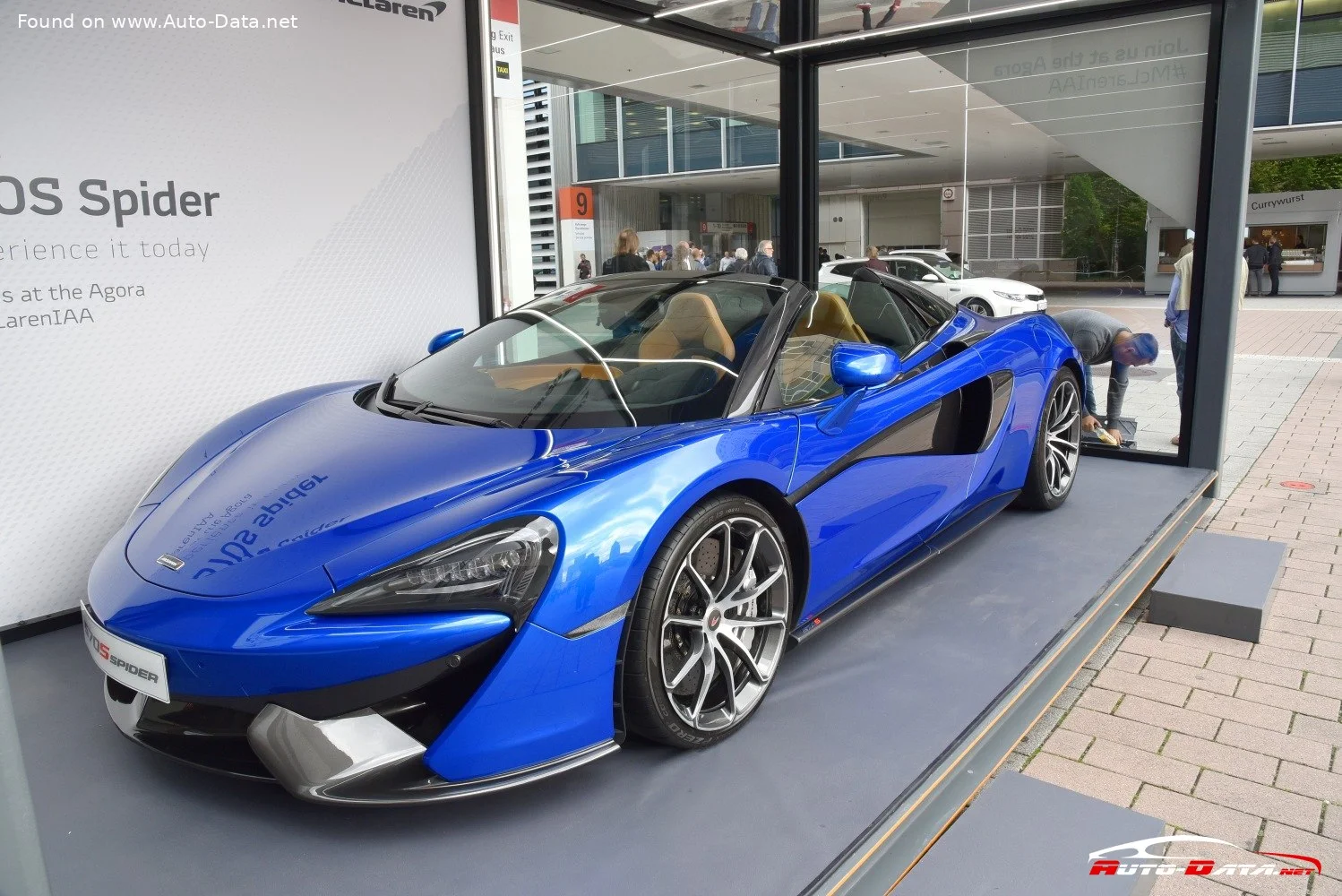 McLaren 570S 3.8 V8 (570 Hp) SSG2017 - thumbnail 3