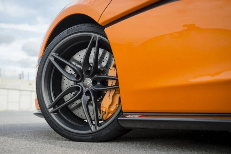 McLaren 570S 3.8 V8 (570 Hp) SSG2015 - thumbnail 4