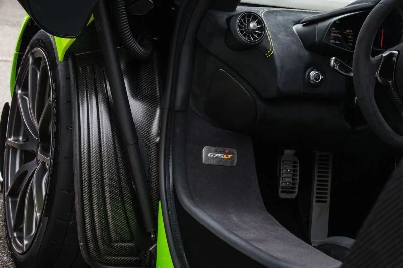 McLaren 675LT 3.8 V8 (675 Hp) SSG2015 - 2017 thumbnail 14