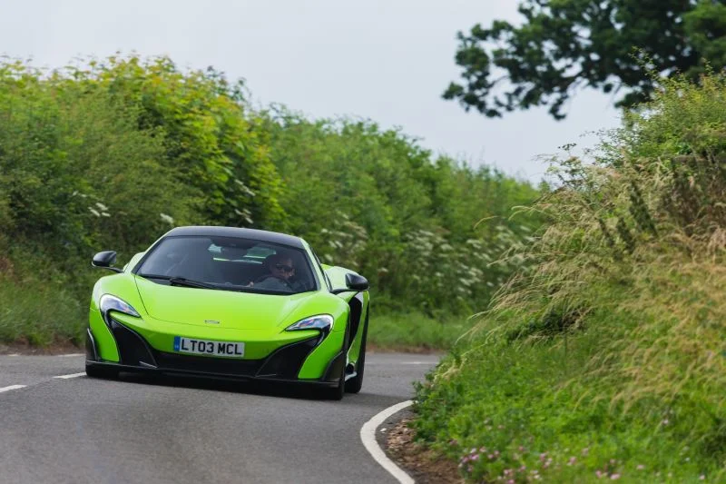 McLaren 675LT 3.8 V8 (675 Hp) SSG2015 - 2017 thumbnail 6