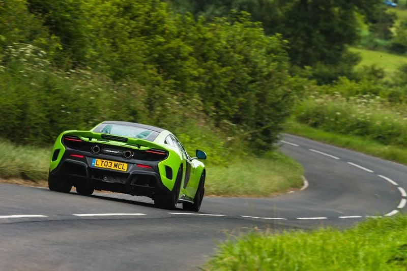 McLaren 675LT 3.8 V8 (675 Hp) SSG2015 - 2017 thumbnail 8