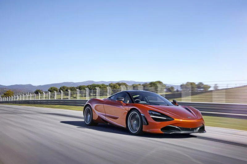McLaren 720S 4.0 V8 (720 Hp) SSG2017 - 2023 thumbnail 2