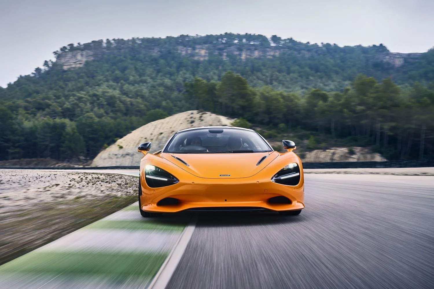 McLaren 750S 4.0 V8 (750 Hp) SSG2023 - thumbnail 13