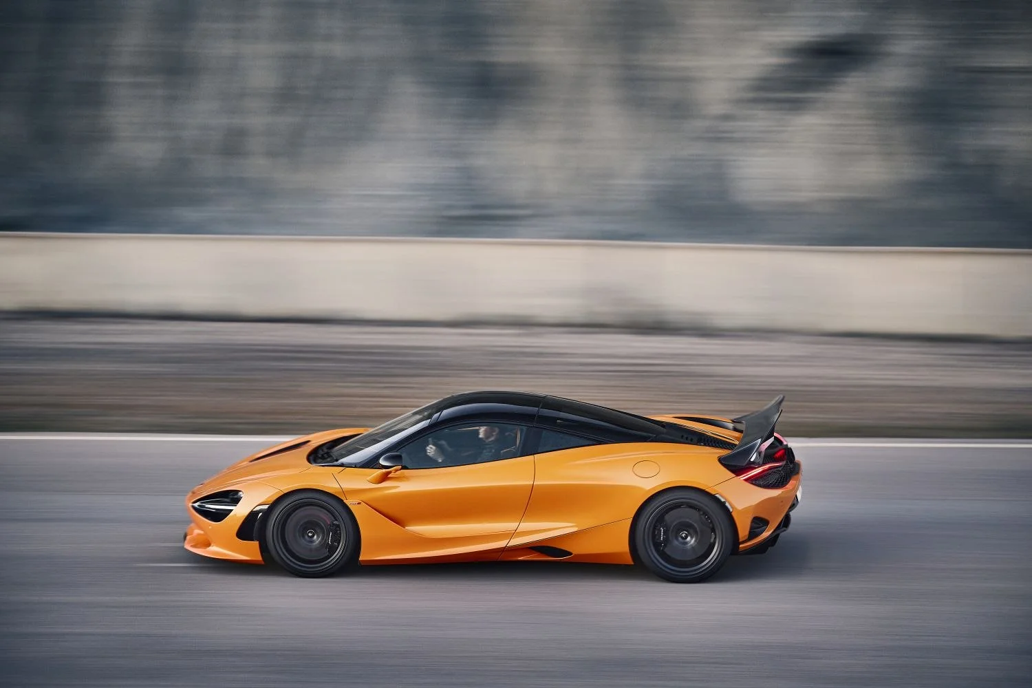 McLaren 750S 4.0 V8 (750 Hp) SSG2023 - thumbnail 4