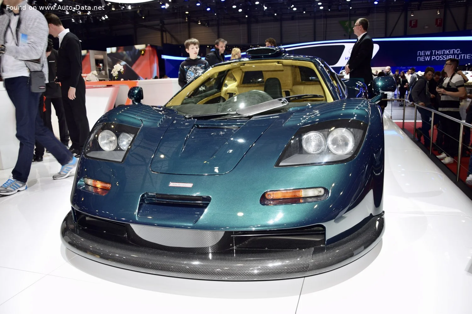 McLaren F1 6.1 V12 (627 Hp)1992 - 2000 thumbnail 12
