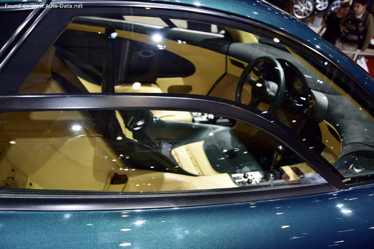 McLaren F1 6.1 V12 (627 Hp)1992 - 2000 thumbnail 16