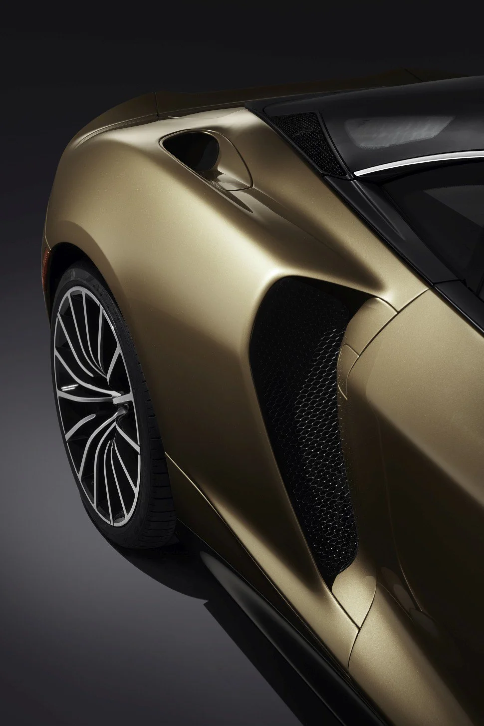 McLaren GT 4.0 V8 (620 Hp) SSG2019 - 2023 thumbnail 17