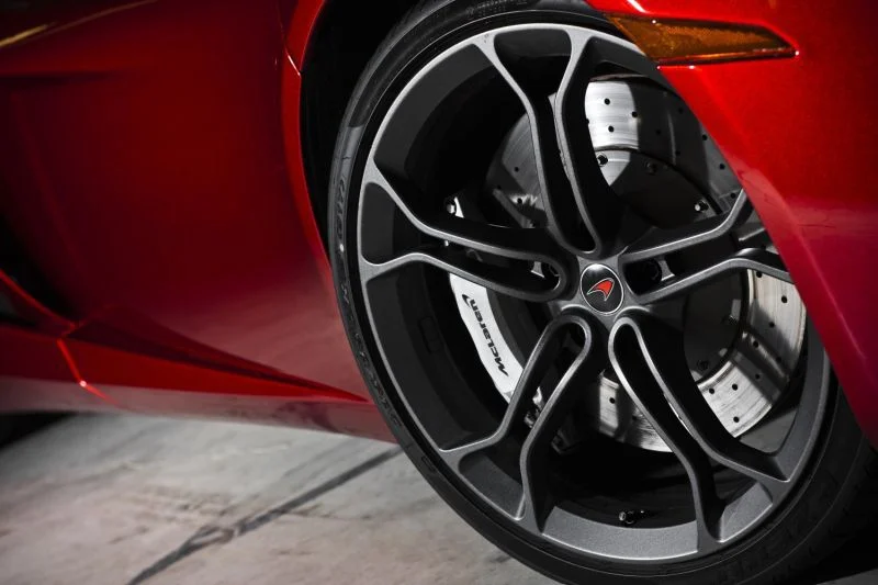 McLaren MP4-12C 3.8 V8 (625 Hp) SSG2011 - 2014 thumbnail 4