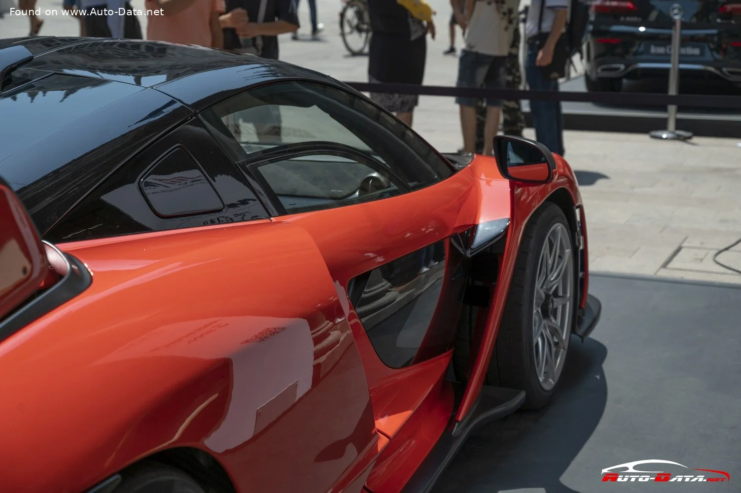 McLaren Senna 4.0 V8 (800 Hp) Automatic2018 - thumbnail 18